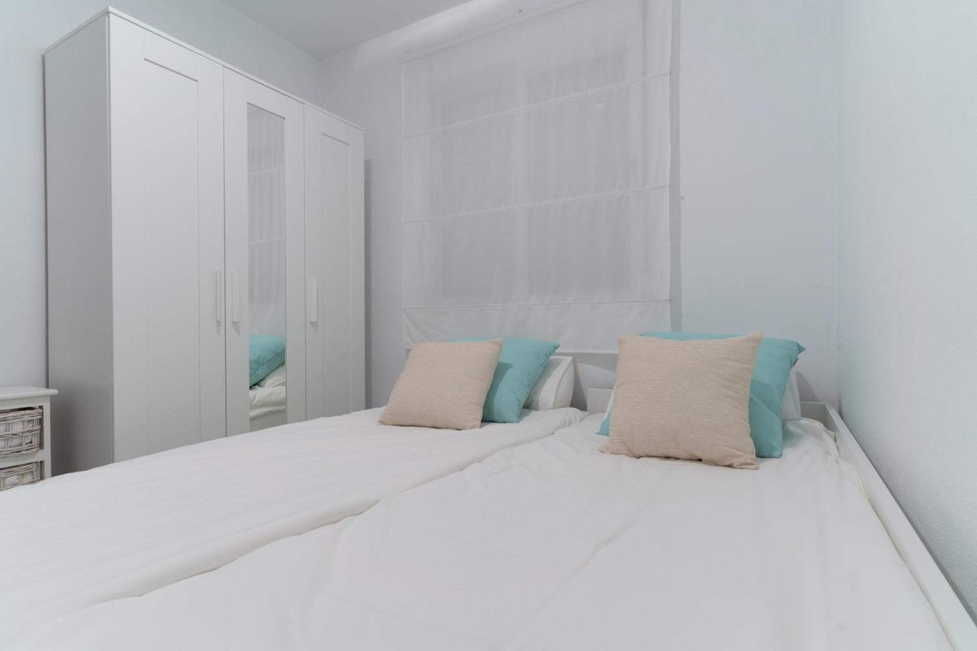 Apartamento Aqua - 2 Bedrooms, Terrace & Pool - Benalmádena